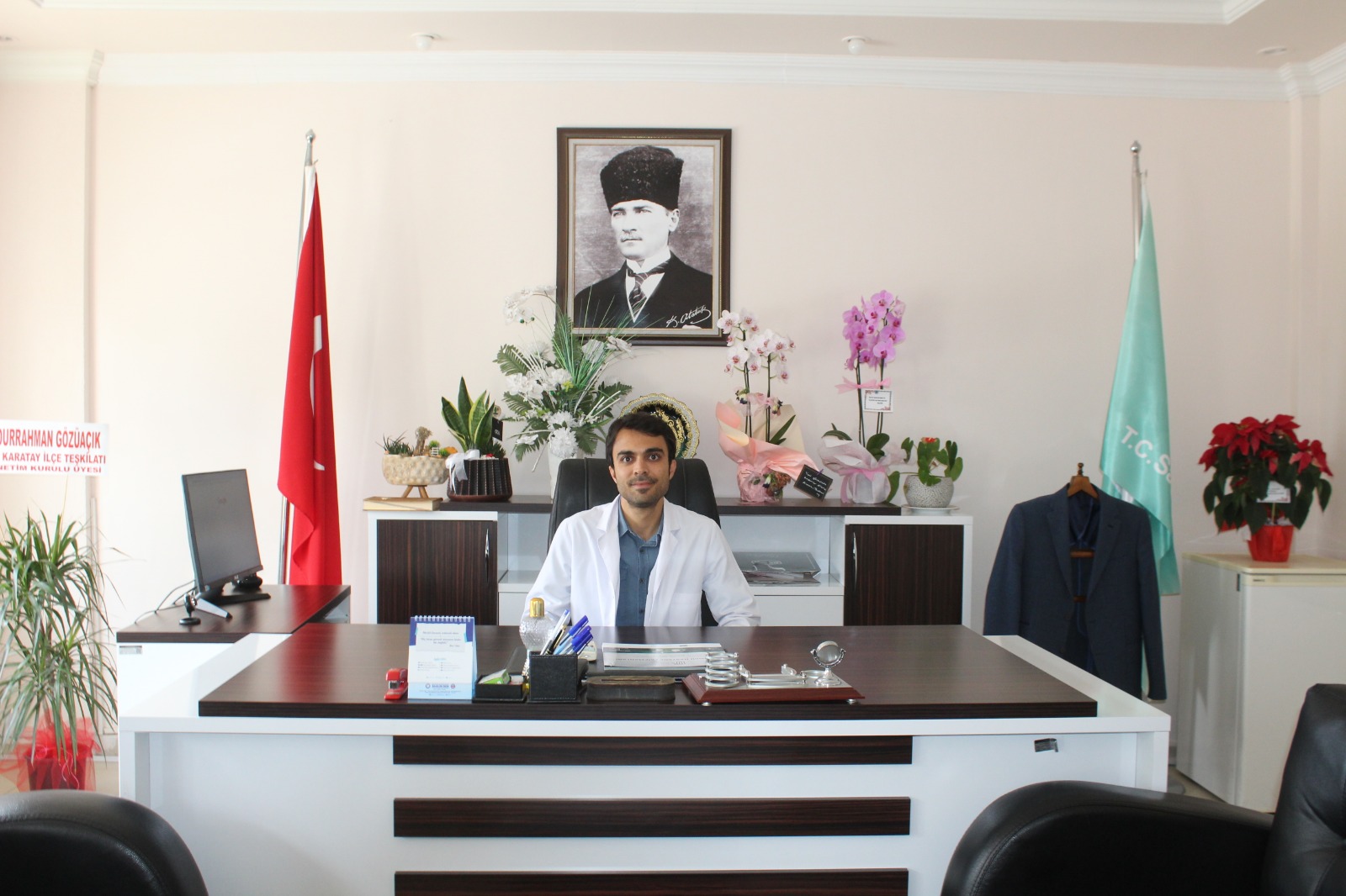 Yunak Devlet Hastanesi’ne yeni atanan Başhekim Atakan Akay göreve başladı