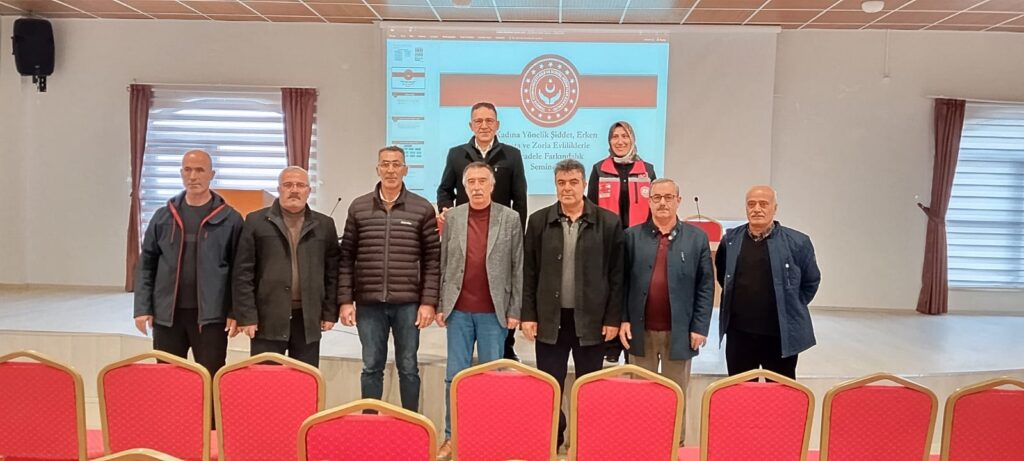 Yunak’ta “Kadına Yönelik Şiddet ve Erken Yaşta Evlilikle Mücadele Semineri” Düzenlendi