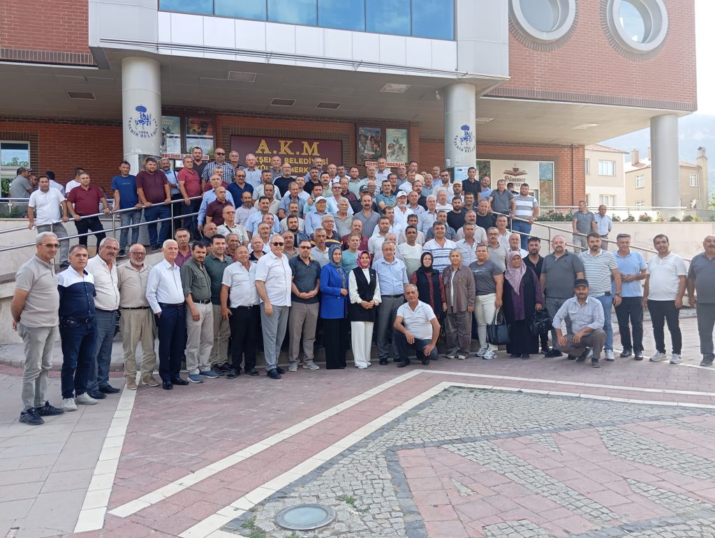 Yunak Dahil  229 Muhtar Üç Günlük Eğitim Maratonunu Tamamladı