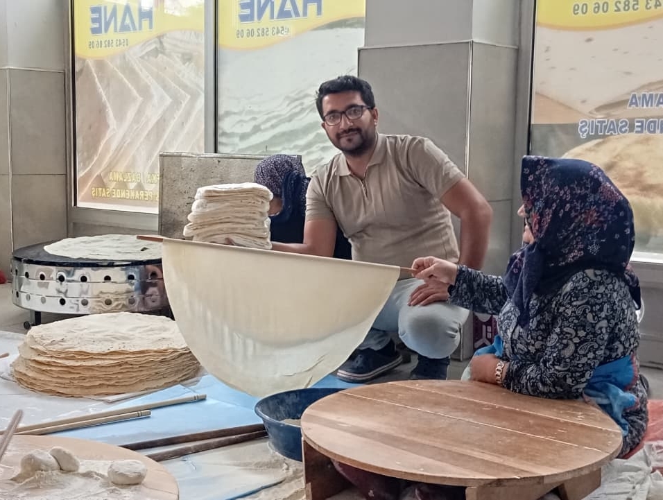 Yunak’ın Tadı, Kadınların Emeği, Bir Gencin Hayali: Yufkahane